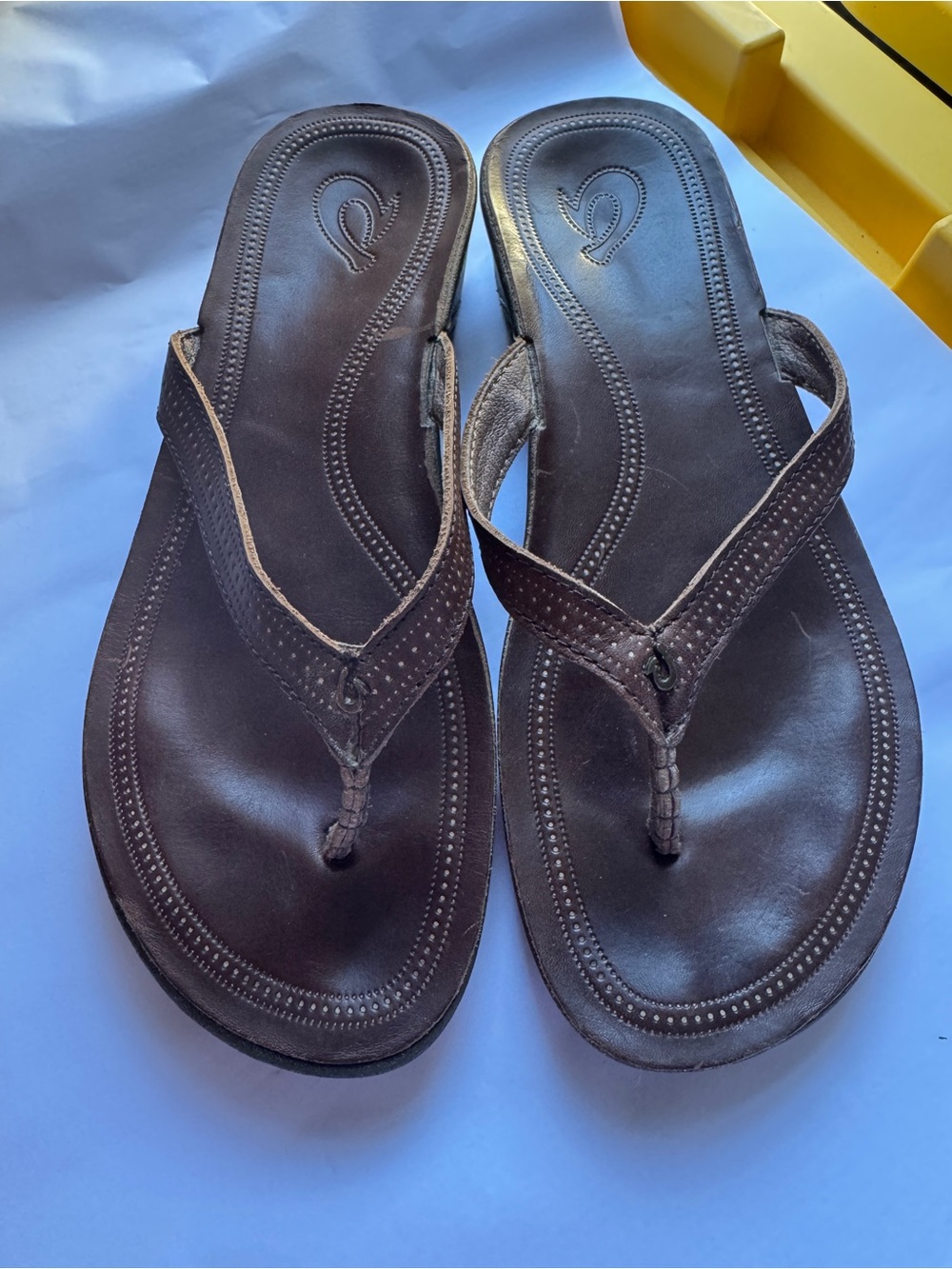 OluKai Women's Dark Brown Leather Wedge Flip Flop Sandals